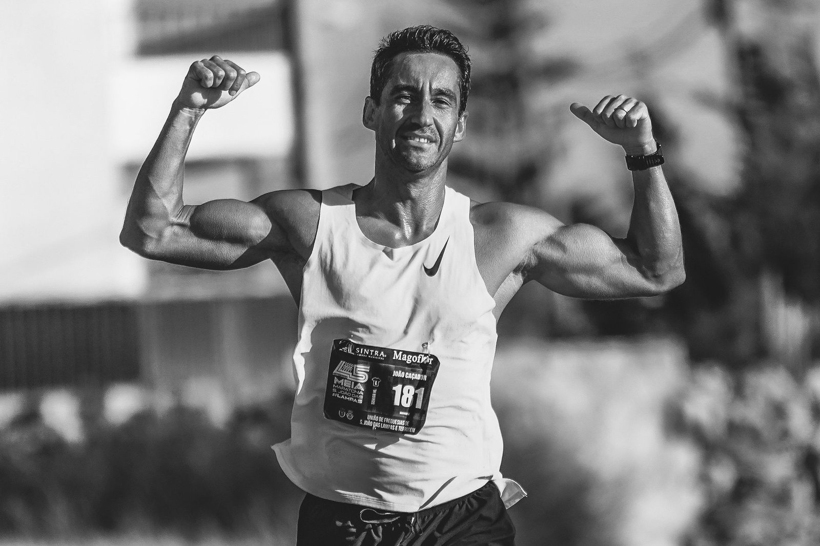 Strength training routine schedule for marathoners weekly