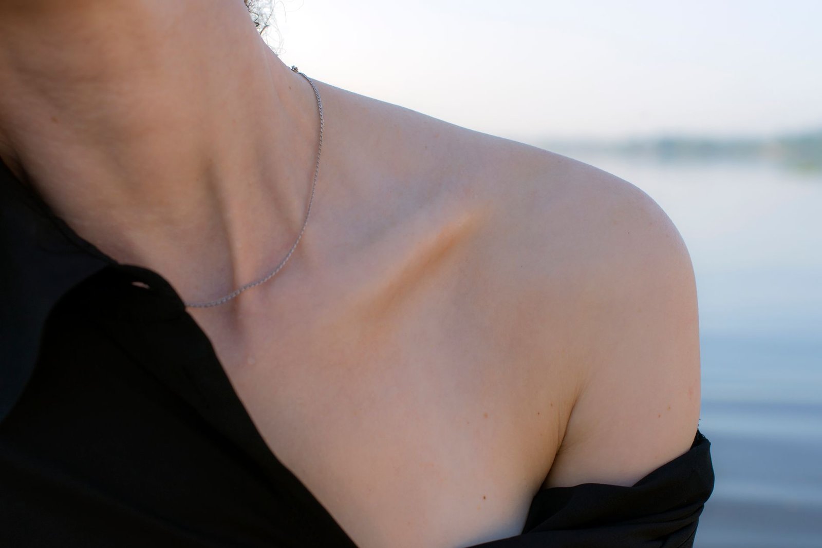 Using moisture-wicking fabric to reduce friction on skin