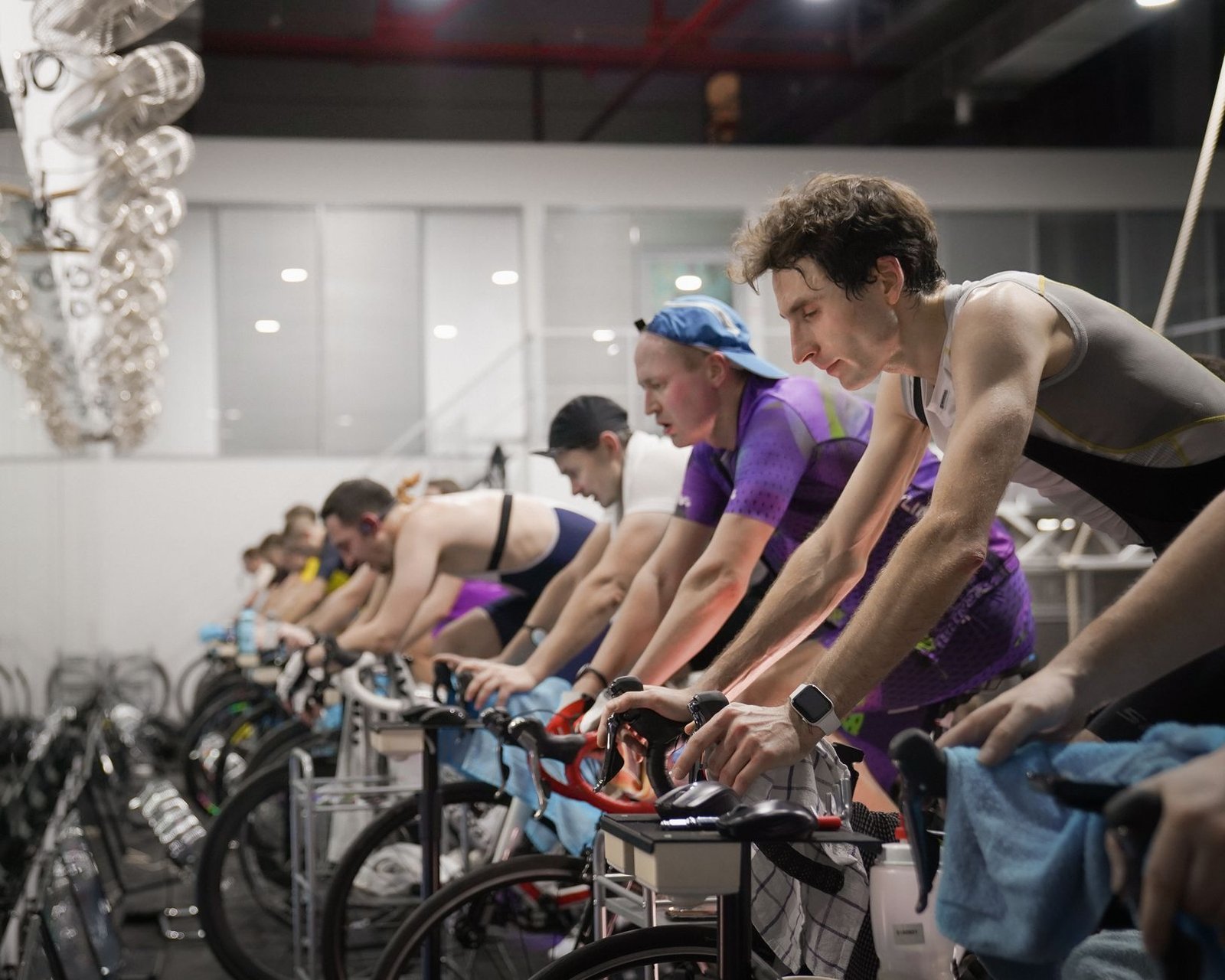Training with others while maintaining consistent effort control