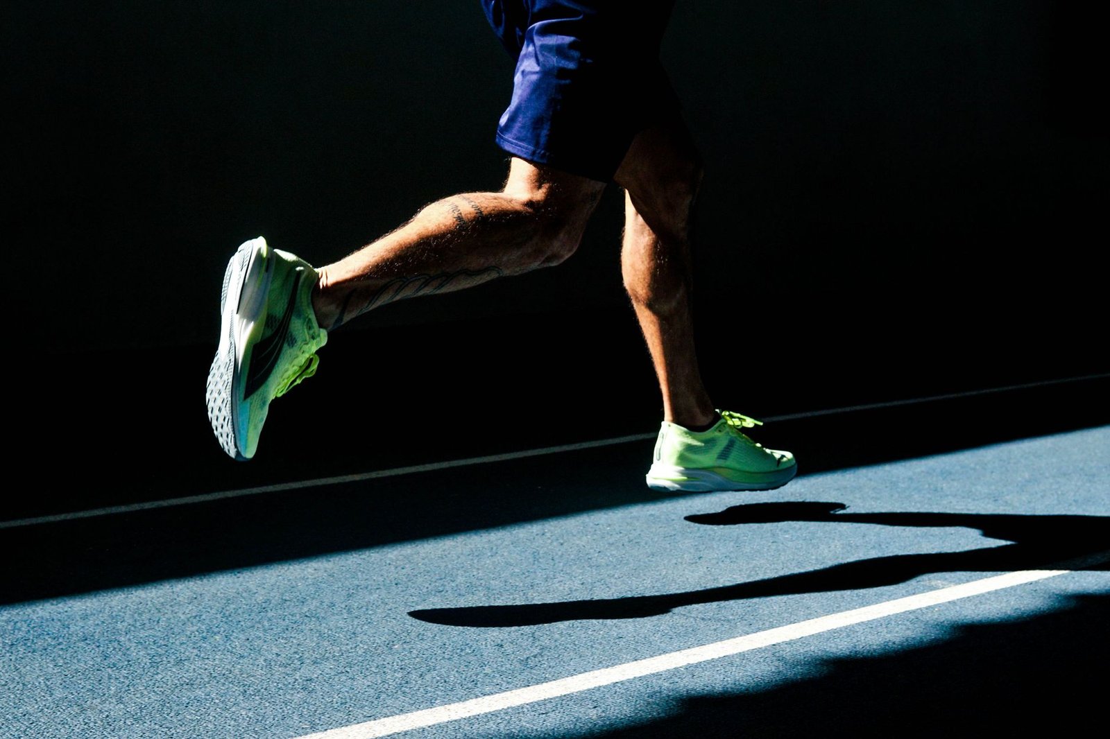 Week-by-week training calendar chart for London speed sessions