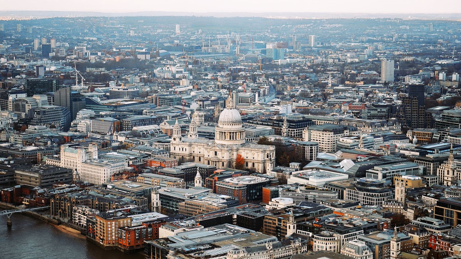 Medication taper schedule with London weekend travel routes