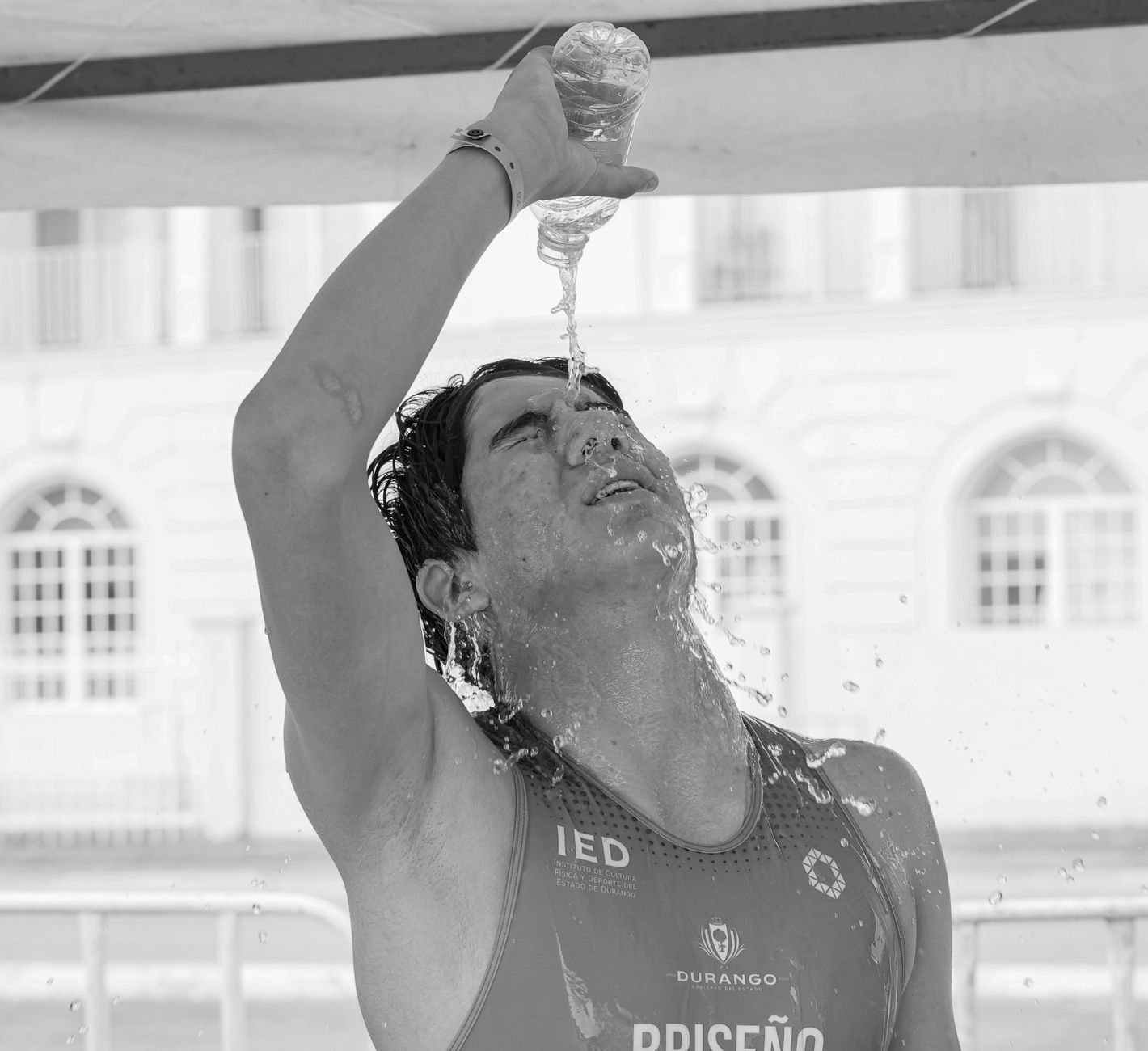 Athlete adjusting electrolyte plan for London race conditions