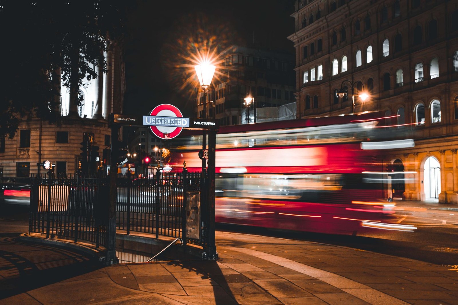 Running coach revising training plan near Thames in London